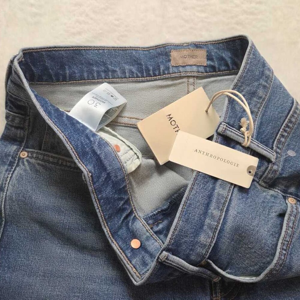 New 30 MOTHER x Anthropologie The Kick It high-rise jeans in Tequila Sunrise - Picture 9 of 12